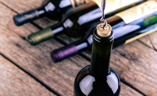 vin-viticole-bouteille-boisson